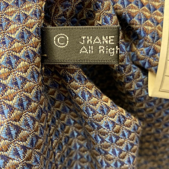 Men's Jhane Barnes Blue Starburst Patterned Silk+Cotton Button-Down Shirt - Picture 14 of 16